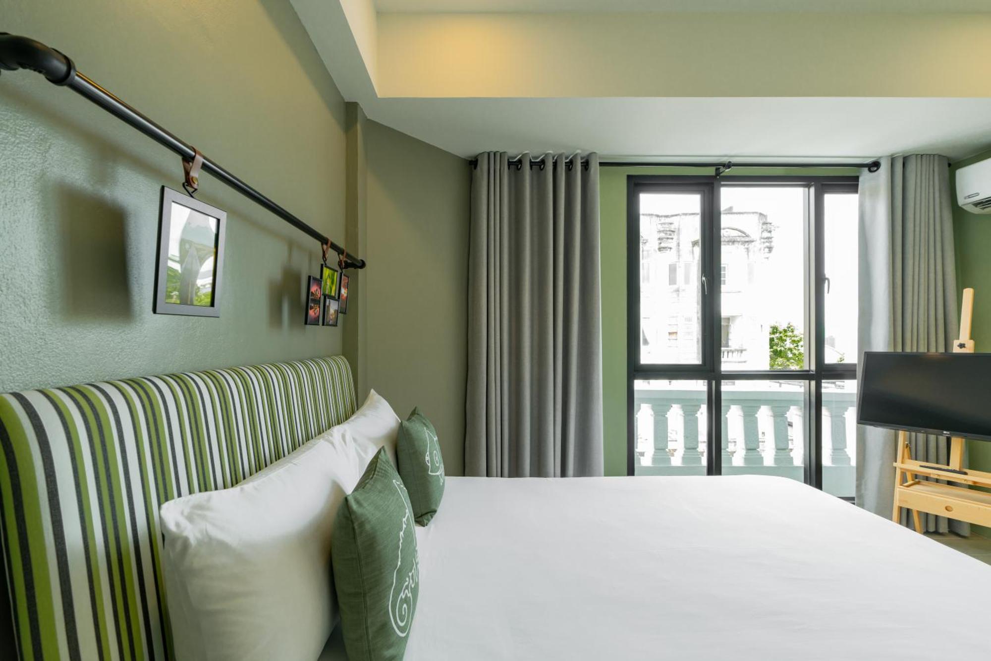 Chamemon Bed Phuket Town Hotel Kültér fotó