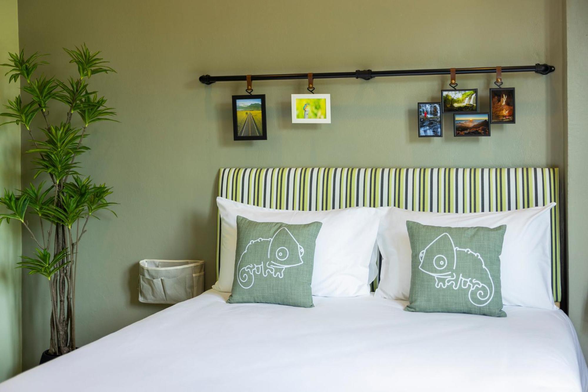 Chamemon Bed Phuket Town Hotel Kültér fotó